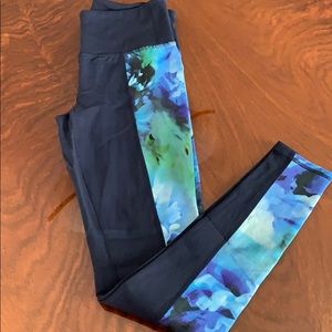 Athleta Floral Chaturanga Leggings